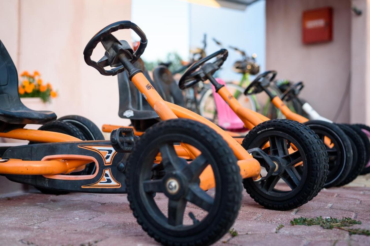 Paradisio Baby & Kinder Hotel Stavros  Ngoại thất bức ảnh